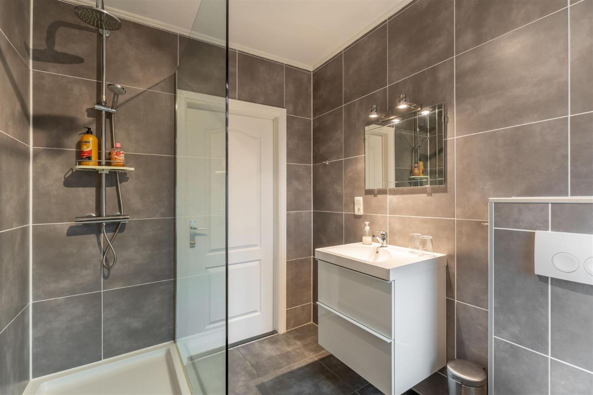 B&B De Kroonhoeve Beringen Bagian luar foto