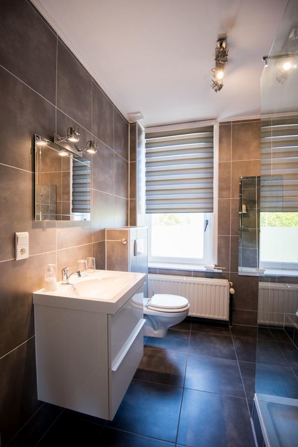 B&B De Kroonhoeve Beringen Bagian luar foto